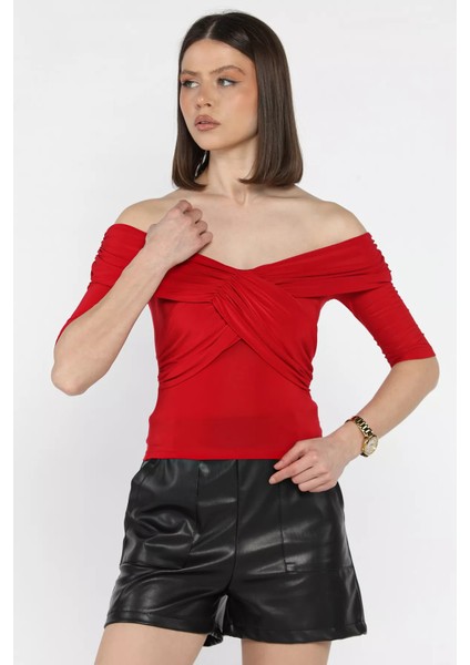 Madonna Yaka Drapeli Kadın Crop Bluz P-00014944 fiyatları