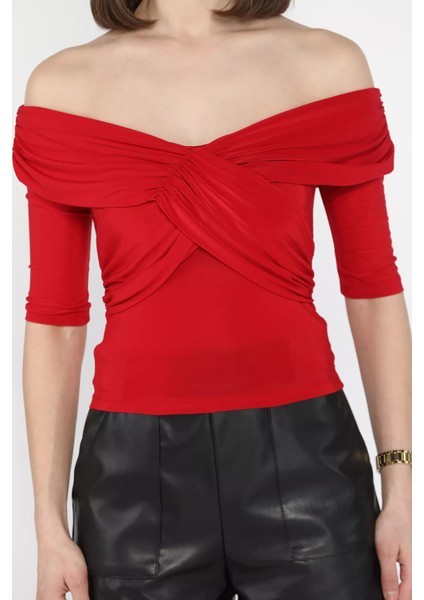 Madonna Yaka Drapeli Kadın Crop Bluz P-00014944 fırsatları