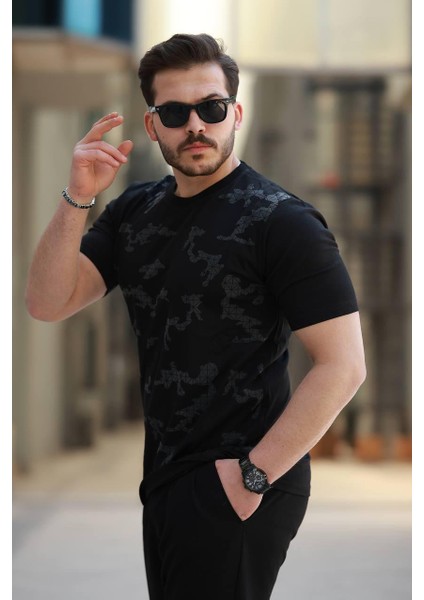 Baskılı Bisiklet Yaka Tişört (Manken BOY:187 Kilo:85 Beden:l)