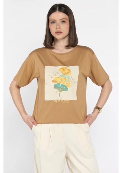 Bisiklet Yaka Baskılı Taşlı Kadın Tişört P-00016694