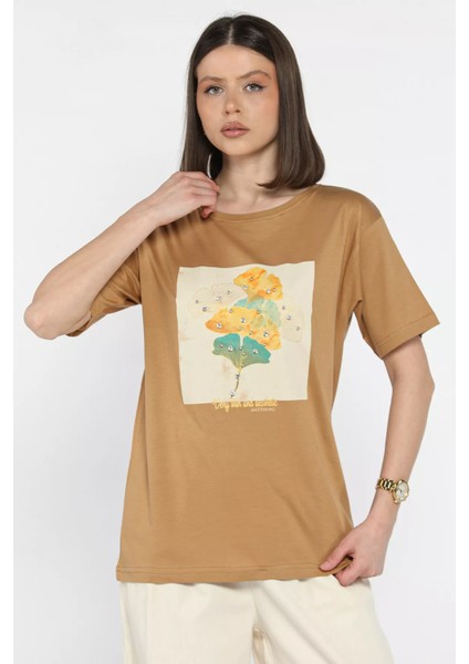 Bisiklet Yaka Baskılı Taşlı Kadın Tişört P-00016694 fiyatları