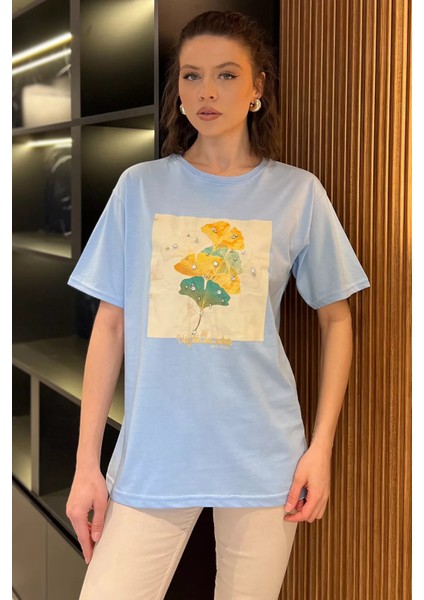 Bisiklet Yaka Baskılı Taşlı Kadın Tişört P-00016694