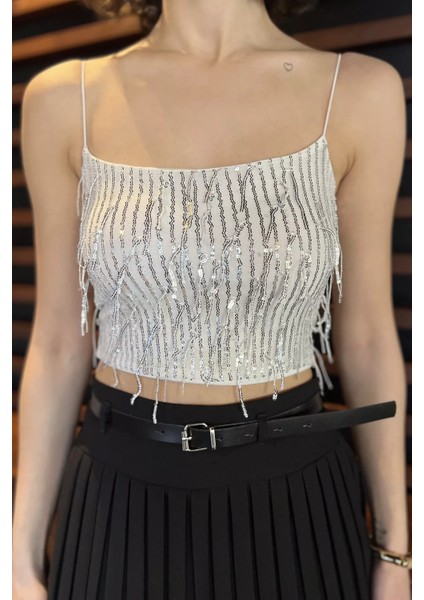 Kadın Ip Askılı Pul Işlemeli Crop Top Bluz P-00016479 fırsatları