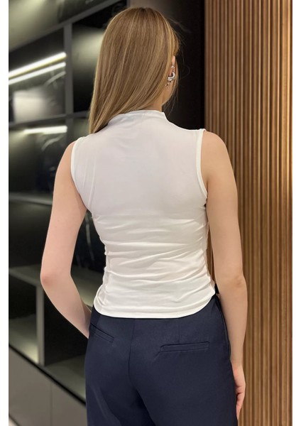 Kadın Büzgü Detaylı Likralı Bluz P-00016698