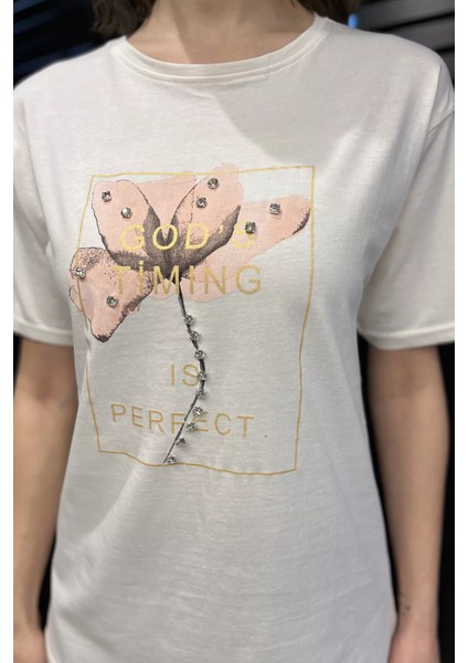 Bisiklet Yaka Taş Detaylı Baskılı Kadın Tişört P-00016697 fırsatları