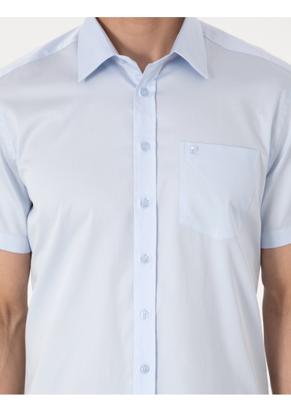 Erkek Açık Mavi Regular Fit Kısa Kollu Cepli Basic Gömlek 50302763-VR003