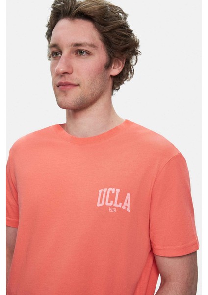 Tatum Sıcak Pembe Bisiklet Yaka Baskılı Standard Fit Erkek Tshirt fiyatları