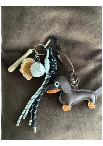 Köpek ve Beyzbol Seti Çanta Charmı, Aksesuar, Anahtarlık