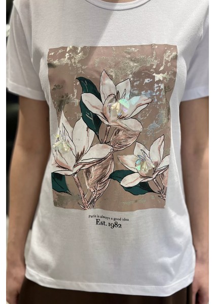 Ön Baskılı Kadın Tişört P-00016431 fırsatları