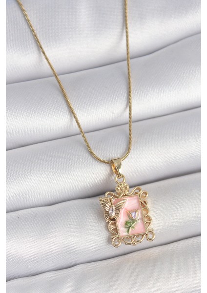 316L Çelik Gold Renk Zincir Pembe Mineli Çiçek Işlemeli Zirkon Taşlı Kelebek Detay Portre Model Kadın Kolye