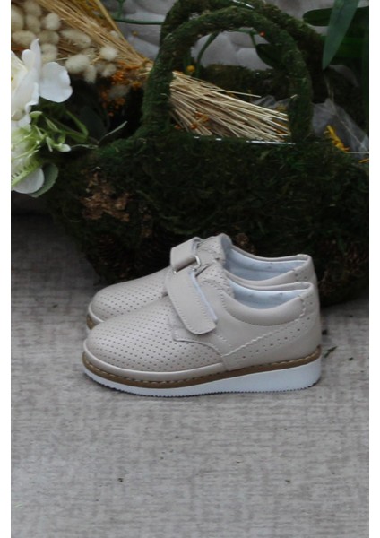 Erkek Çocuk Klasik Ayakkabı Suni Deri Düz Taban Bantlı Tasarım 33 Numara modelleri
