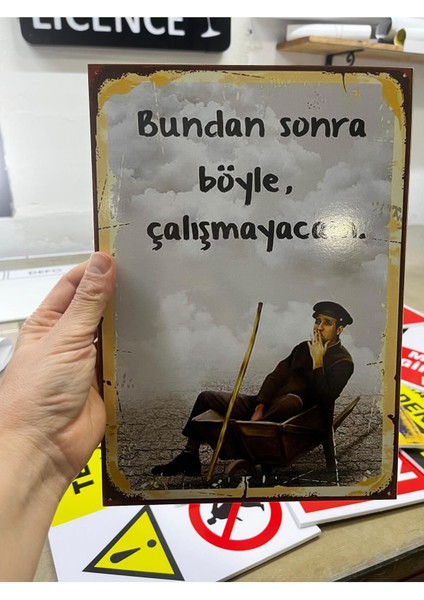 Retro Halimiz Itten Beter Keyfimiz Paşada Yok Anlamlı Duvar Yazıları Sözleri 20 x 30 Tablo