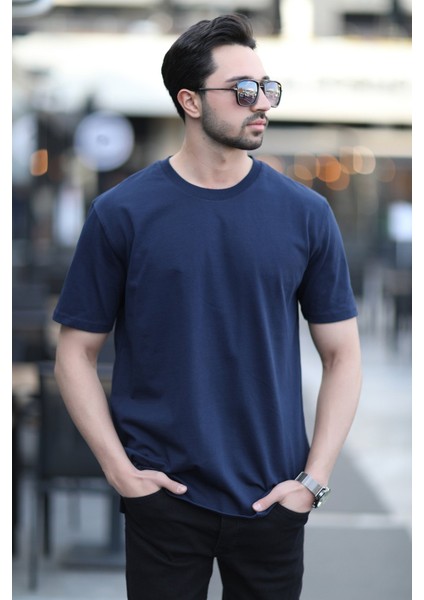 Erkek Bisiklet Yaka Regular Fit Pamuklu T-Shirt Lacivert - 5446