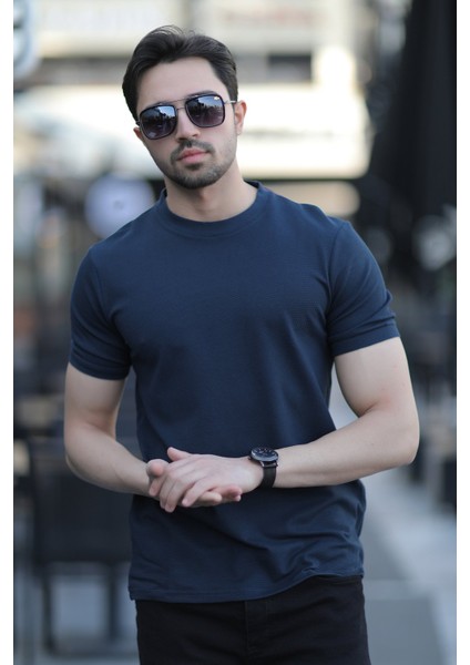 Erkek Bisiklet Yaka Dokulu Pamuklu T-Shirt Lacivert - 2639 fiyatları