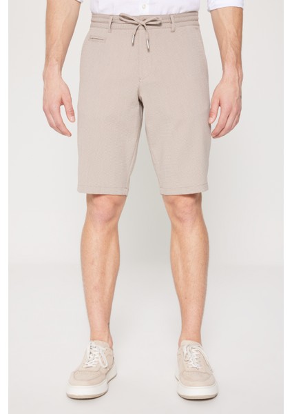 Slim Fit Dar Kesim Yan Cepli Gofre Desenli Şort fiyatları