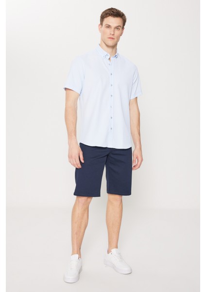 Slim Fit Dar Kesim Yan Cepli Gofre Desenli Şort