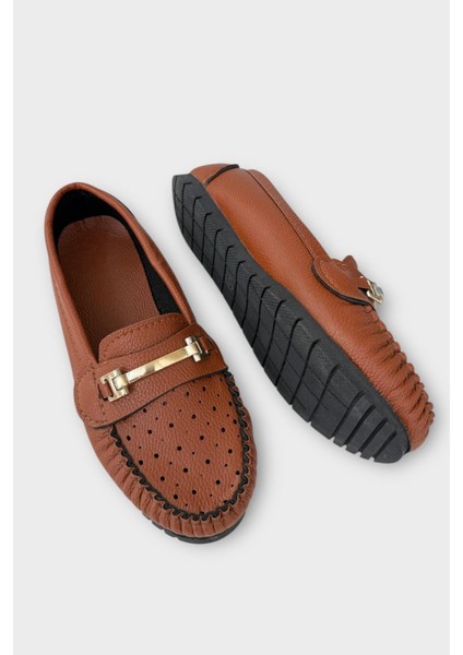 Kadın Delikli Tokalı Babet Ayakkabı TABA fırsatları