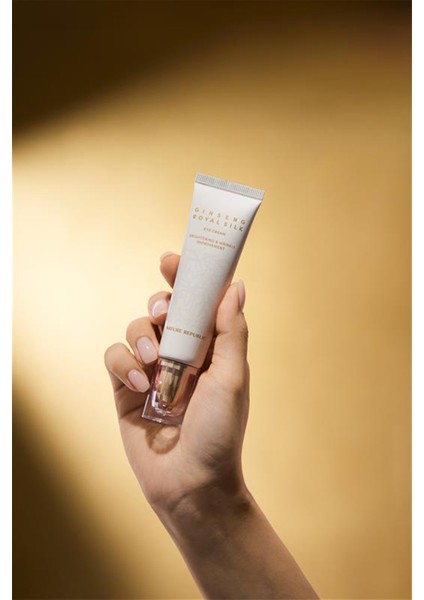 Ginseng Royal Silk Yüz Kremi ve Göz Kremi Seti fırsatları