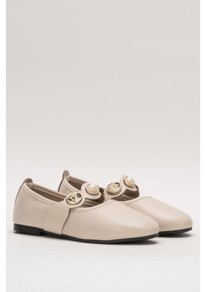 Kadın Oval Burun Aksesuar Bantlı Babet Ayakkabı BEJ