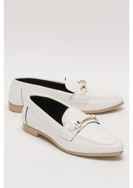 Kadın Babet Toka Detaylı Şık Rahat Günlük Ayakkabı BEYAZ