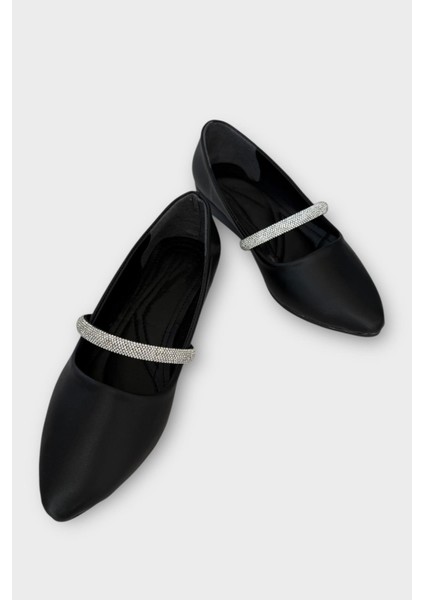 Kadın Bantlı Taş Detay Babet Ayakkabı Siyah modelleri