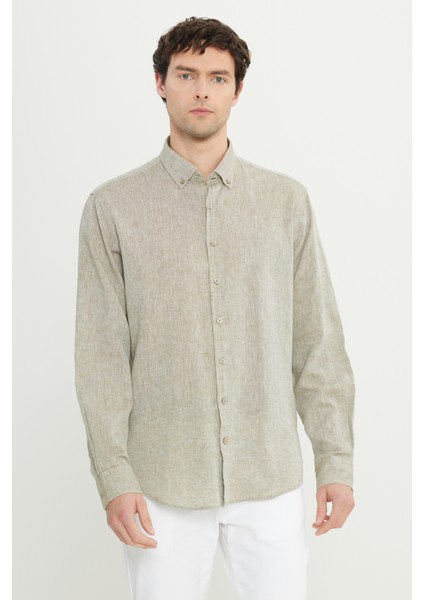 Pamuklu Keten Comfort Fit Rahat Kesim Düğmeli Yaka Armürlü Gömlek fırsatları