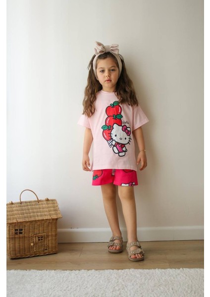 Kız Çocuk Hello Kity Modelli Pamuk Şortlu Takım