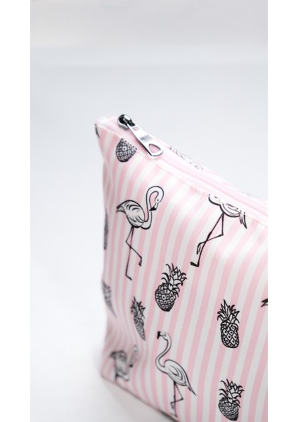 Makyaj Çantası ve Çok Amaçlı El Çantası Flamingo Desenli fiyatları