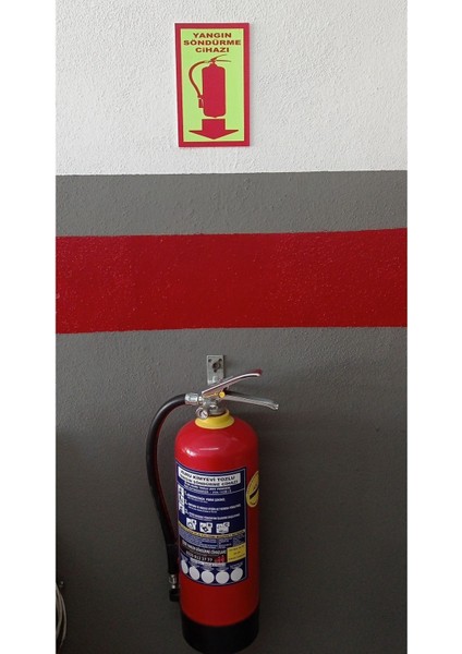 Yangın Söndürme Tüpü Uyarı Levhası Dakota Malzeme Üzerine Serigrafi Fosforlu Baskılı modelleri