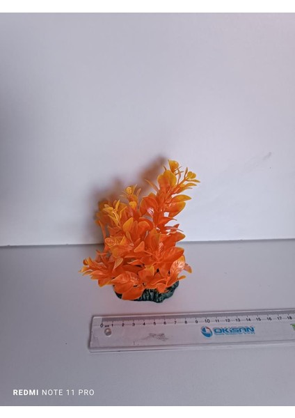 Akvaryum Plastik Bitki 11X9X6 cm M-405