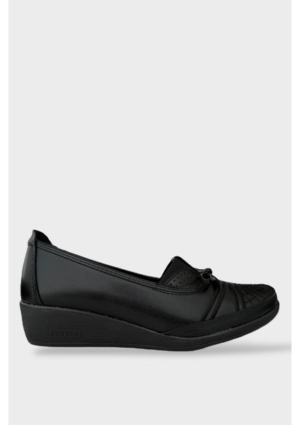Kadın Kaydırmaz Taban Ortopedik Günlük Anne Ayakkabısı SİYAH