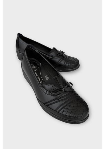 Kadın Kaydırmaz Taban Ortopedik Günlük Anne Ayakkabısı SİYAH fiyatları