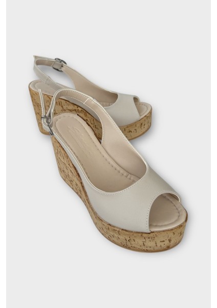 Yandan Tokalı Önü Açık Dolgu Taban Sandalet Ayakkabı Bej