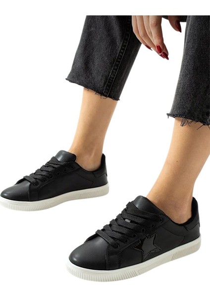 Yıldızlı Spor Kadın Sneaker Ayakkabı SİYAH - BEYAZ fiyatları