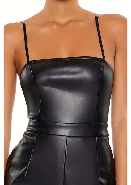 Suni Deri Wide-Leg Tulum modelleri