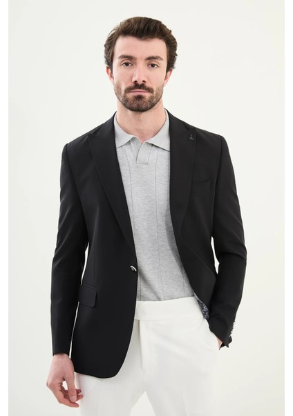 Mono Yaka Kapak Cep Detaylı Ceket fiyatları