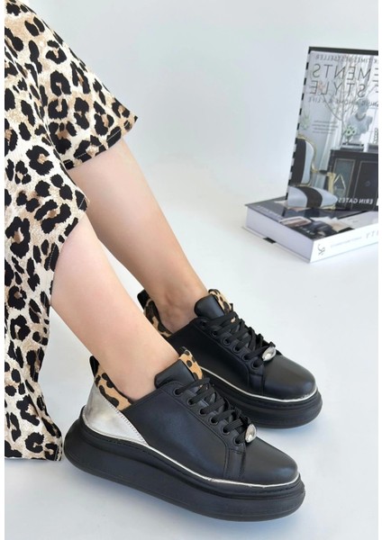 Jista Siyah Cilt Gümüş Detaylı Bağcıklı Spor Ayakkabı modelleri