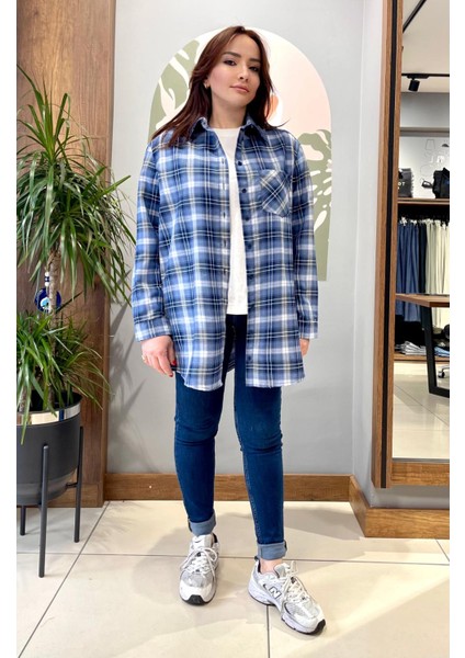 Oversize Geniş Kesim Ince Hafif Kadın Lacivert Ekoseli Tunik Gömlek.