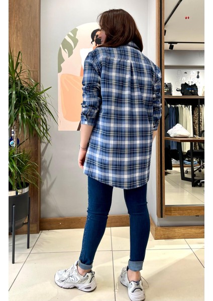 Oversize Geniş Kesim Ince Hafif Kadın Lacivert Ekoseli Tunik Gömlek.