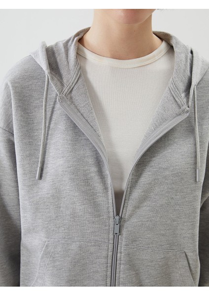 Yeni Sezon Kapusonlu Oversize Kadin Fermuarli Sweatshirt - S5AT11Z8 modelleri
