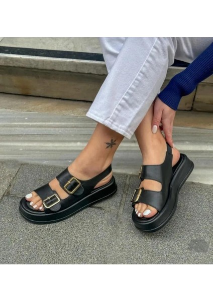 Roma Kalın Taban Lastik Detaylı Toka Sargılı Sandalet