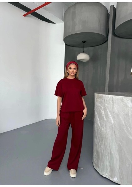 Osy Modal Yumuşak Dokulu Kumaş Kısa Kollu Bluz Rahat Pantalon Ikili Takım- Bordo
