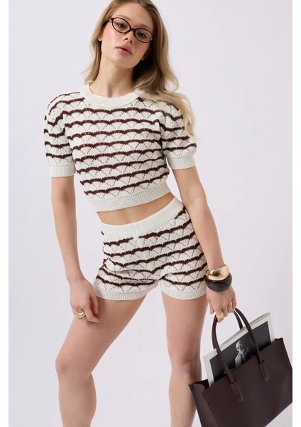 Örgü Detay Çizgili Crop Bluz