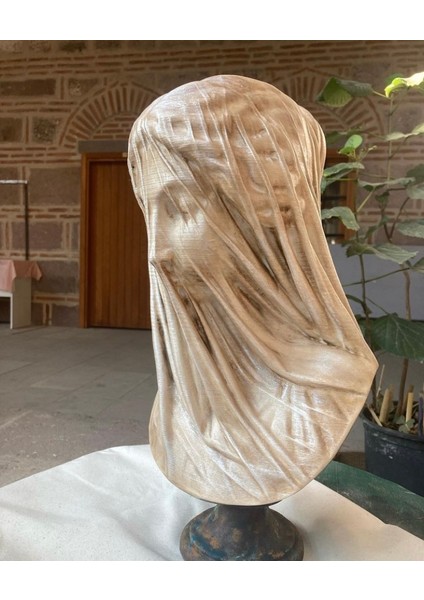 Tüllü Kadın Meryem indirimleri