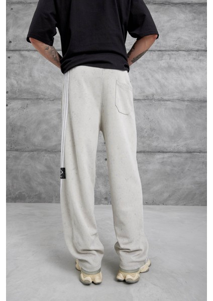 Krem Ynzay-3 Yazılı Baggy Eşofman Altı fırsatları