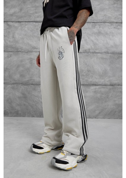 Krem Çizgili Arma Detaylı Baggy Eşofman