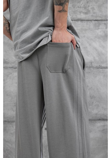 Gri Dikiş Detaylı Baggy Eşofman Altı