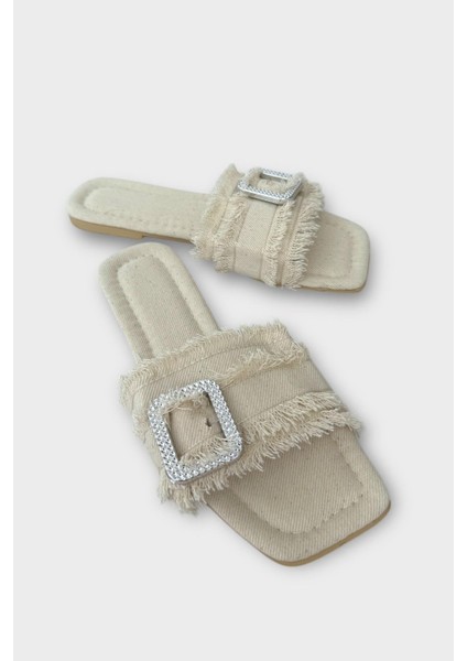 Kadın Püskül Detay Tokalı Denim Terlik Bej