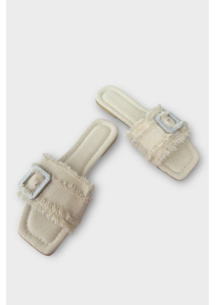 Kadın Püskül Detay Tokalı Denim Terlik Bej