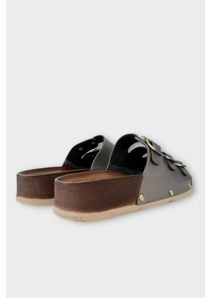 Kadın Günlük Terlik Tokalı Üç Bant Şık Ortopedik Yazlık Ev Plaj Tatil İş Terliği PLATİN indirimleri